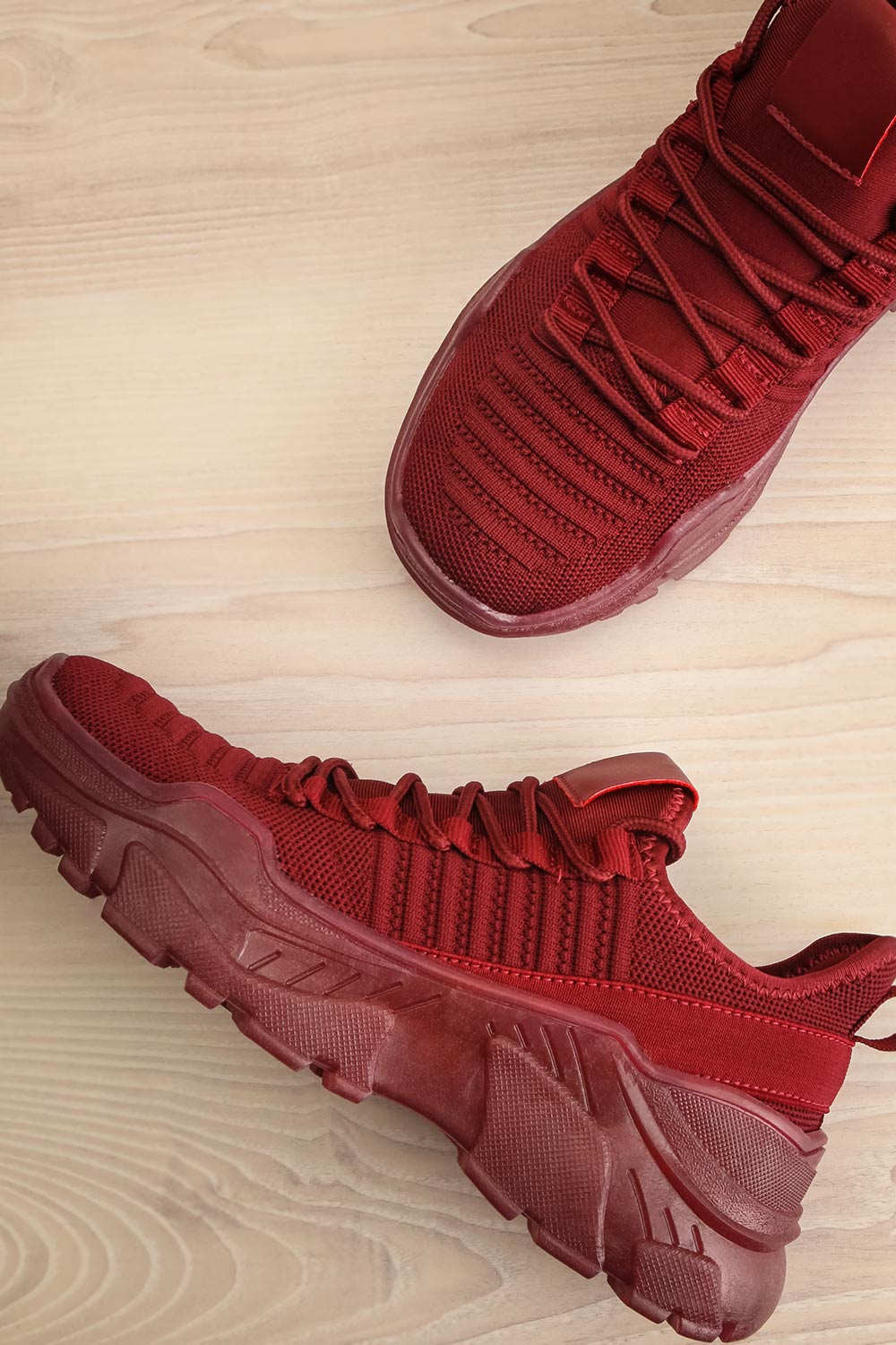 Nikey Beige Lace-Up Sneakers | La petite garçonne flat view