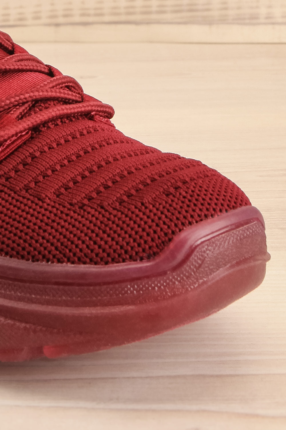 Nikey Beige Lace-Up Sneakers | La petite garçonne front close-up