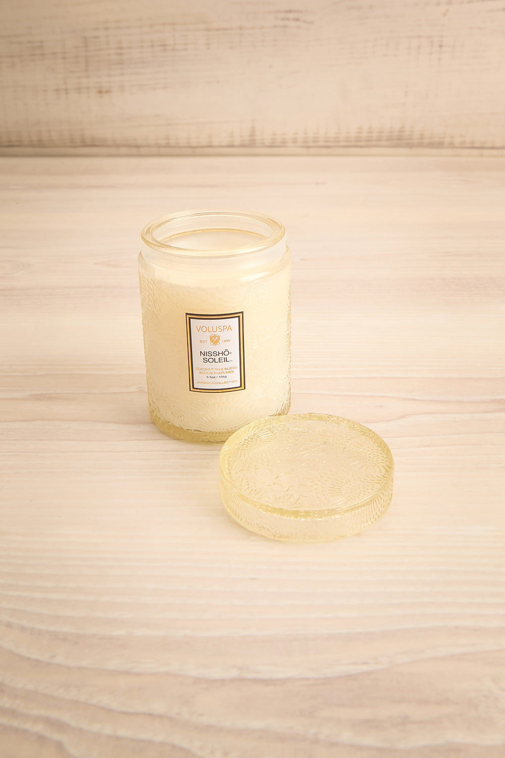 Medium Jar Candle Nissho Soleil open