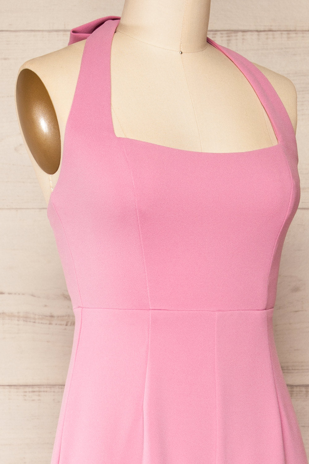 Nowogrod Pink Wide-Leg Jumpsuit w/ Halter Neck | La petite garçonne side close-up