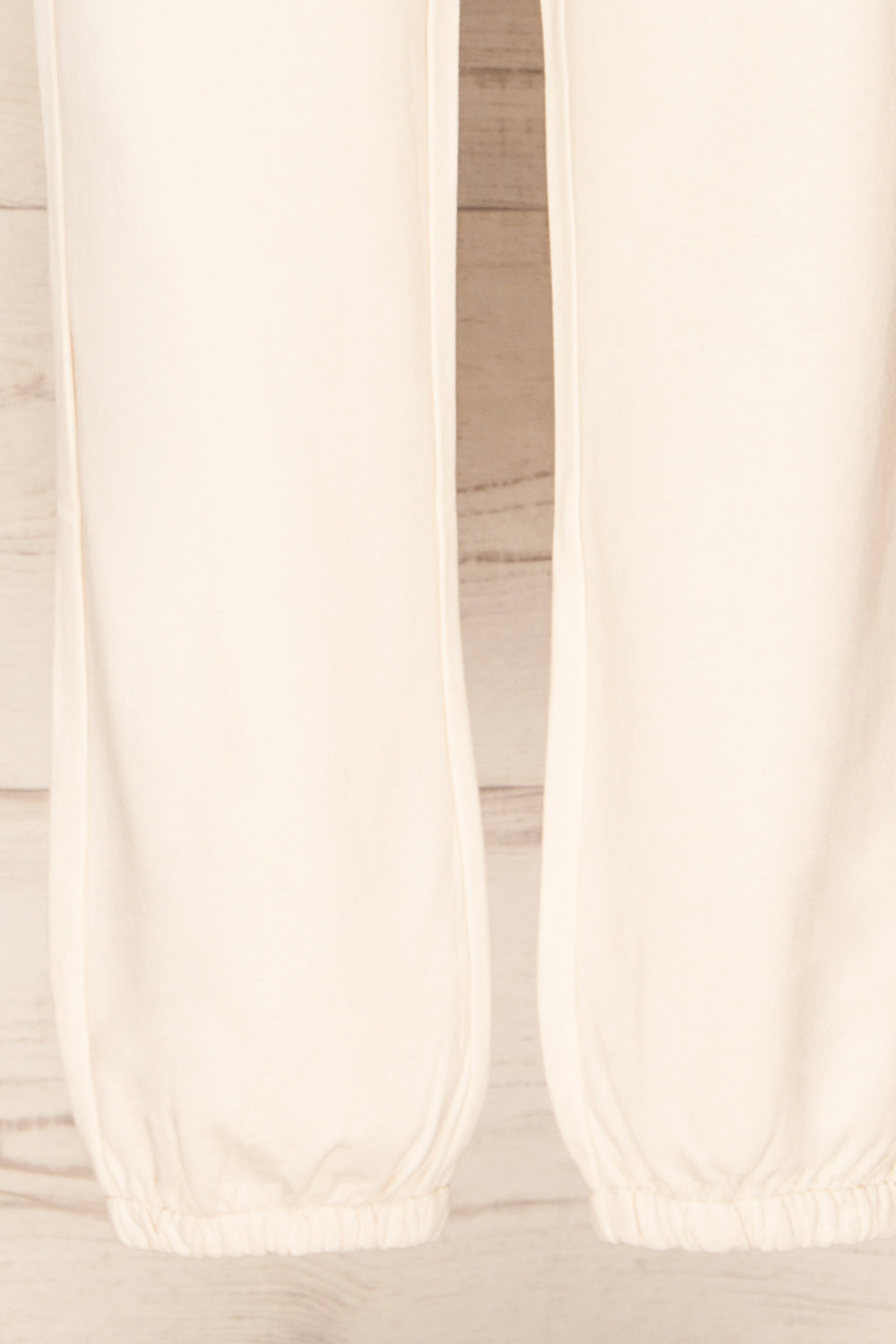 Numich Beige Sweat Jogger Pants w/ Elastic Waist | La petite garçonne bottom