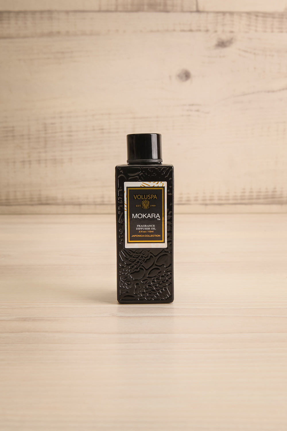 Oil for Diffuser Mokara by Voluspa | La petite garçonne