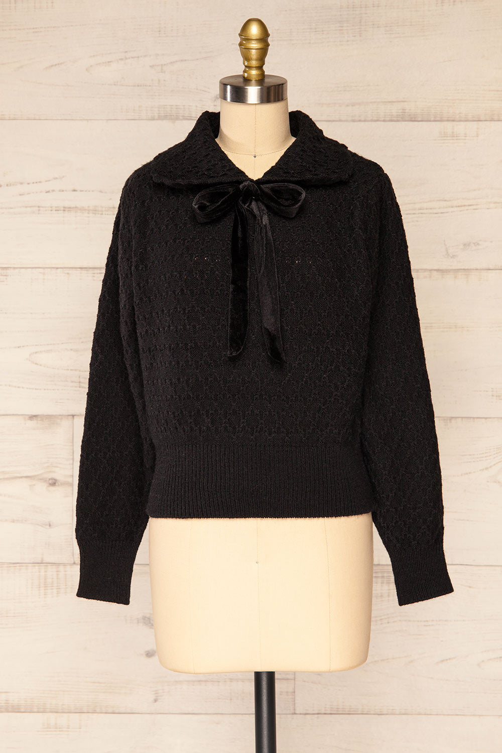 Oreyl Black Peter Pan Collar Knit Top | La petite garçonne front view