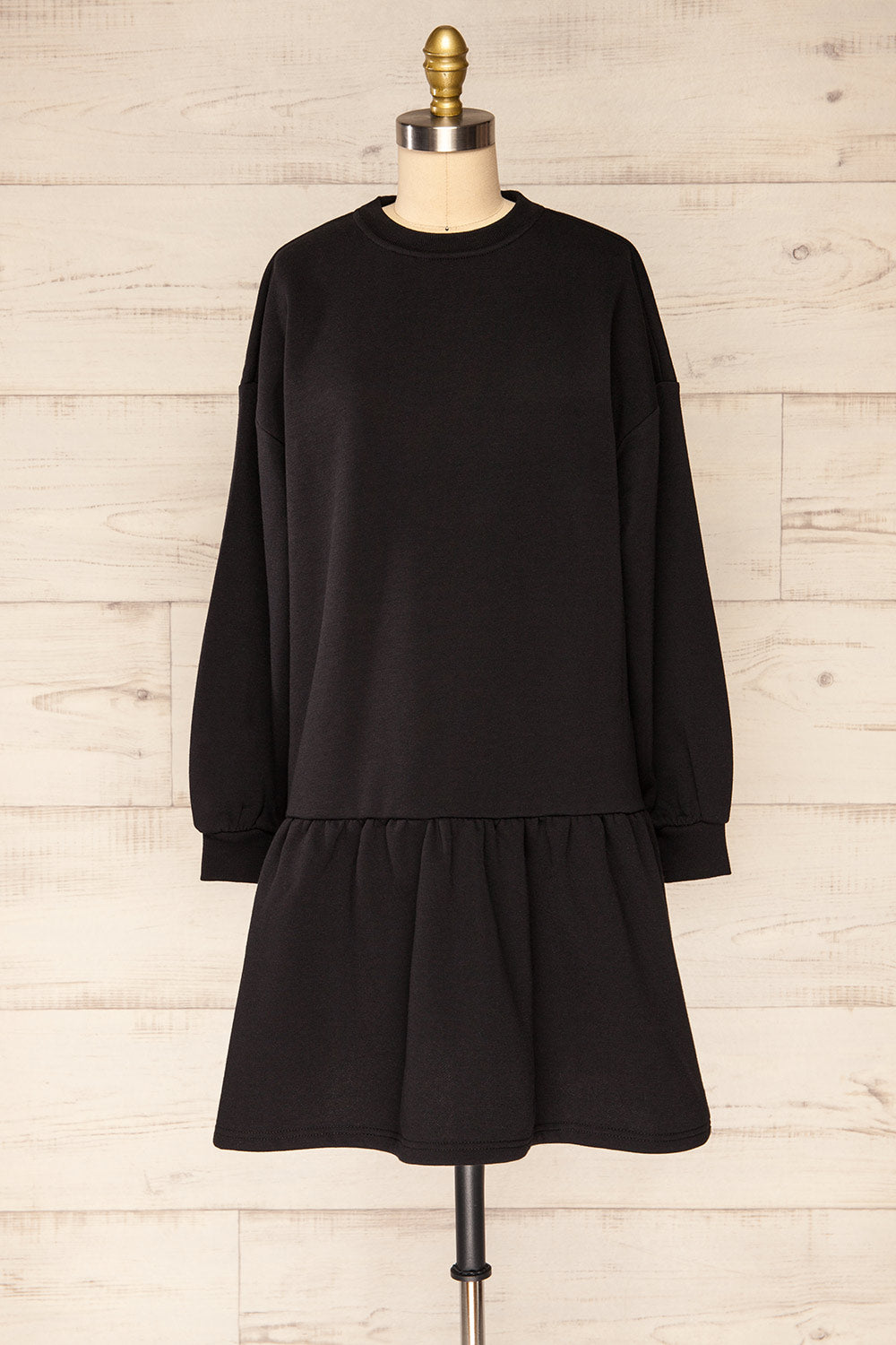 Orhei Black Oversized Sweatshirt Dress | La petite garçonne front view