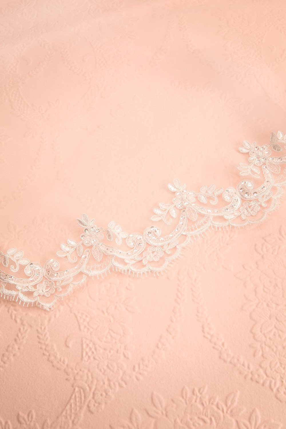 Orobanche | White Wedding Veil