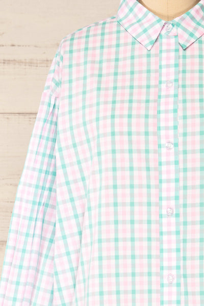 Oschatz Oversized Gingham Button-Up Shirt | La petite  garçonne front close-up