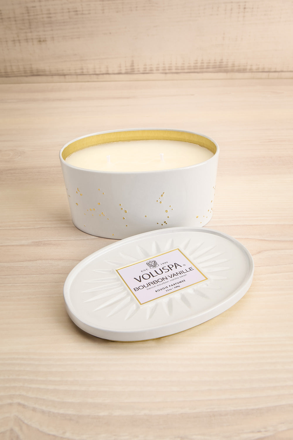 Oval Tin Candle Bourbon Vanille | La Petite Garçonne Chpt. 2 1