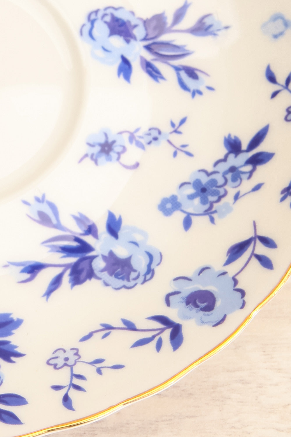 Teacup Candle Peony and Olive Leaf Candle plate close-up
