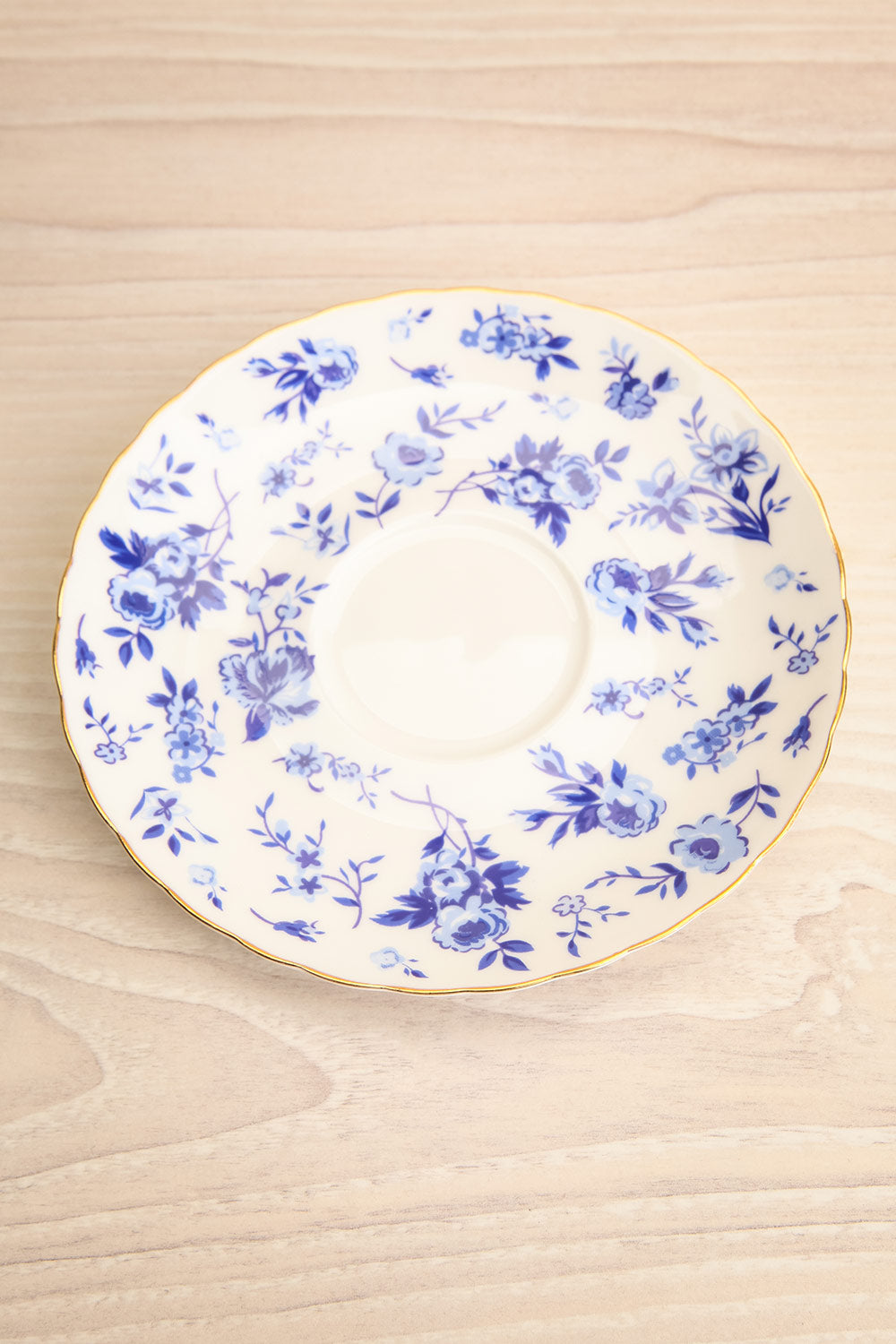 Teacup Candle Peony and Olive Leaf Candle plate