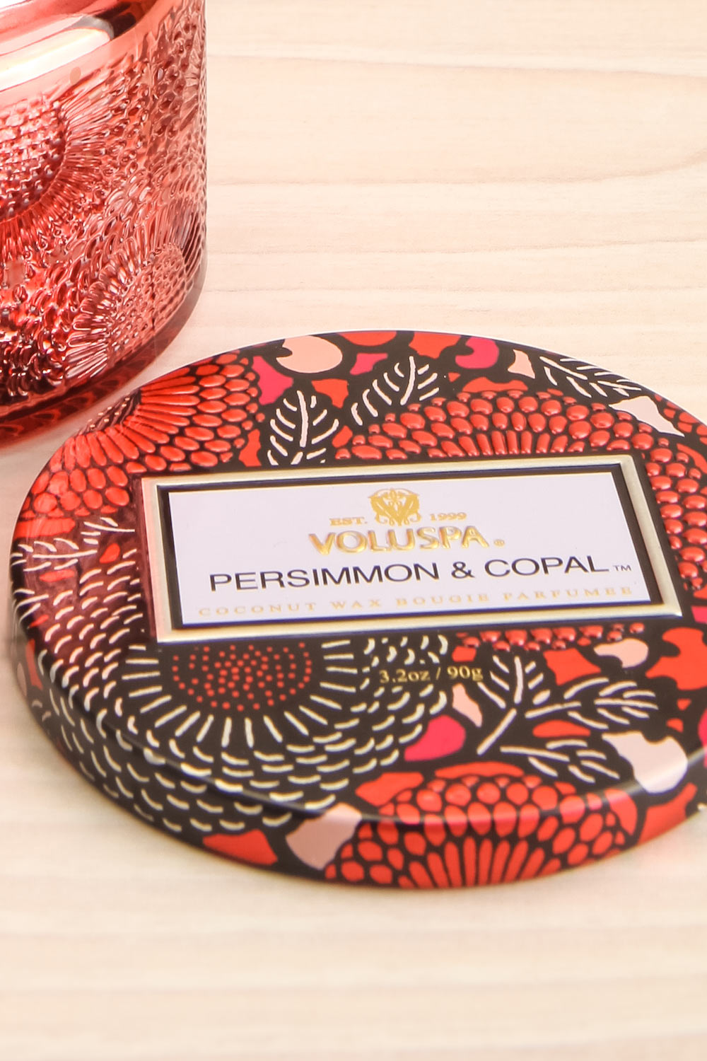 Small Jar Candle Persimmon & Copal | La petite garçonne lid close-up