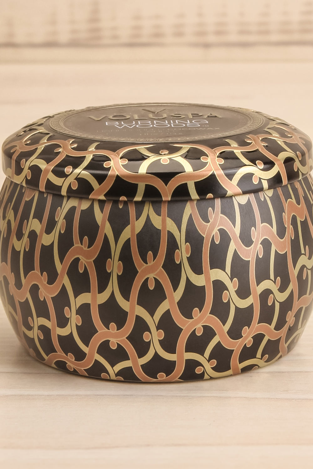 Petite Tin Candle Burning Woods | Voluspa | La petite garçonne close-up