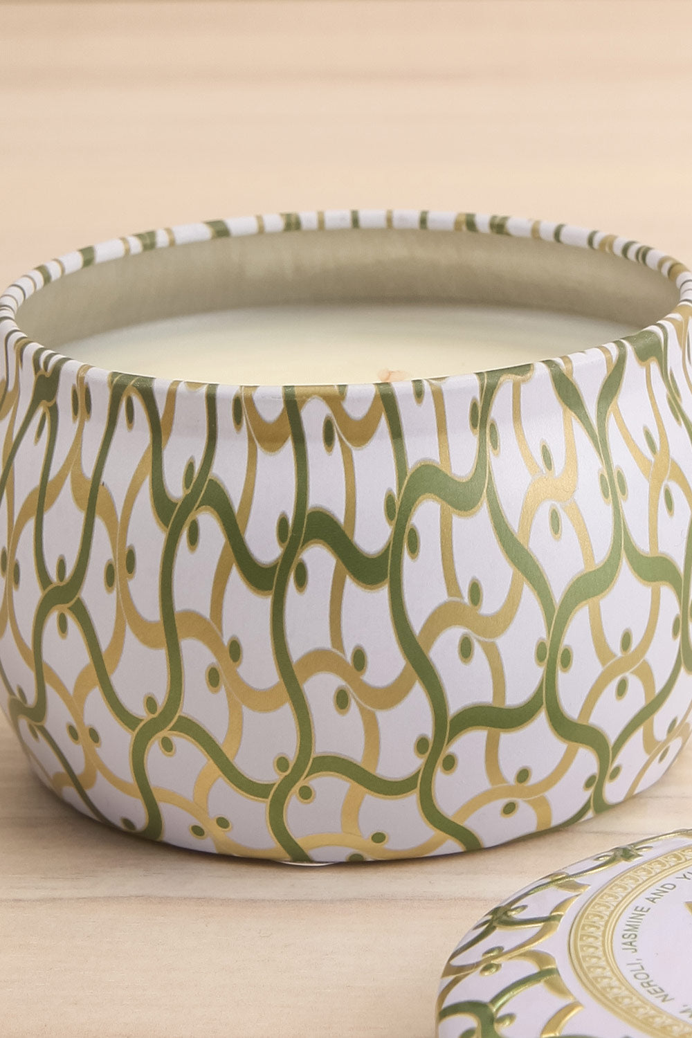 Petite Tin Candle Moroccan Mint Tea by Voluspa | La petite garçonne open close-up