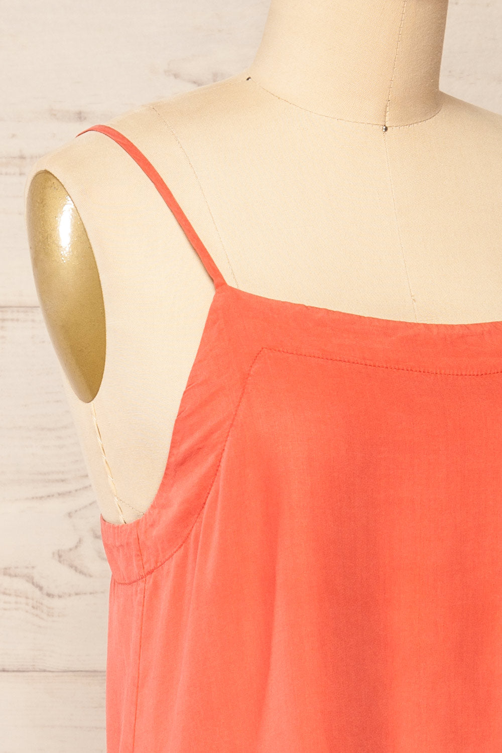 Plagjia Coral Short Dress w/ Pockets | La petite garçonne side close-up