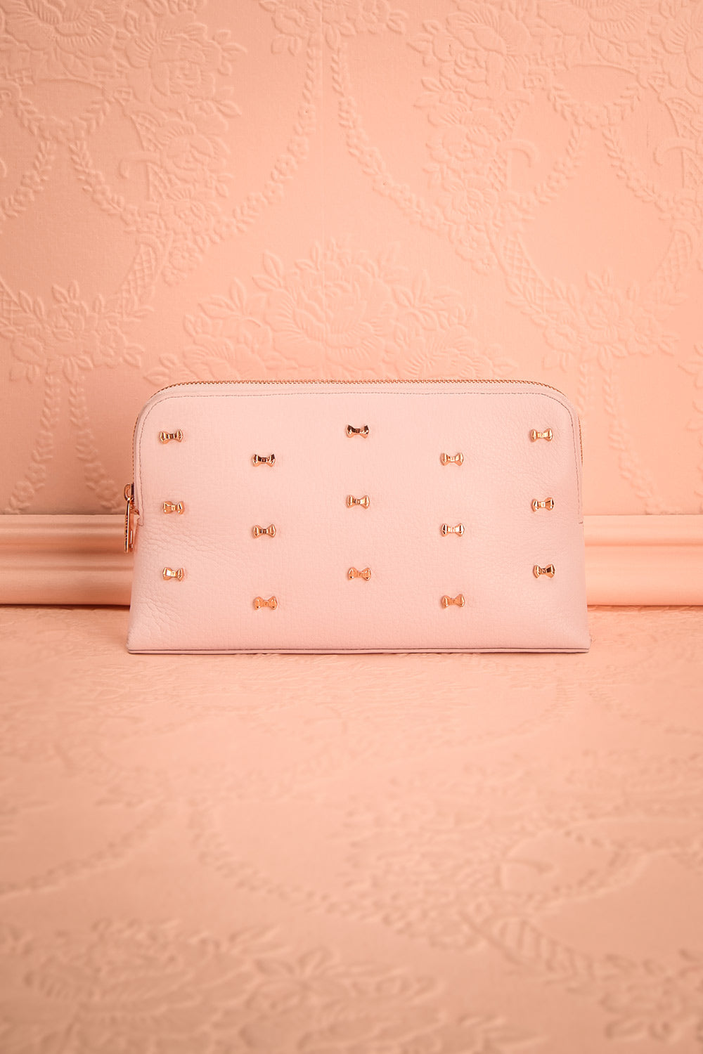 Polska - Light pink wash bag with bows front view