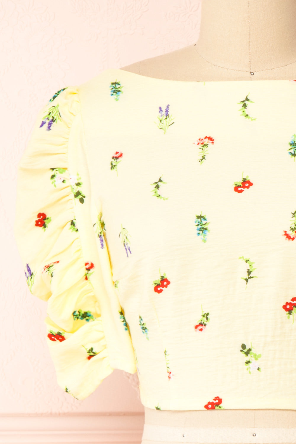 Portia Yellow Floral Puffy Sleeve Crop Top | Boutique 1861 front close-up
