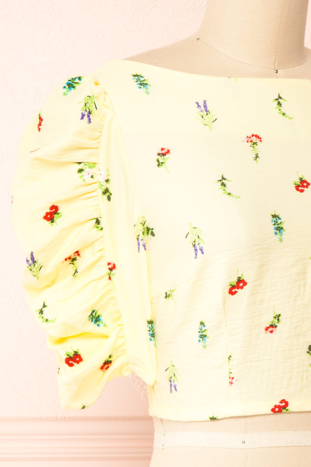 Portia Yellow Floral Puffy Sleeve Crop Top | Boutique 1861 side close-up