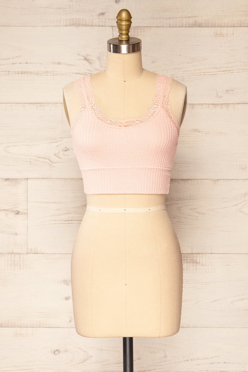 Pregje V-Neck Cropped Cami w/ Lace Details | La petite garçonne front view