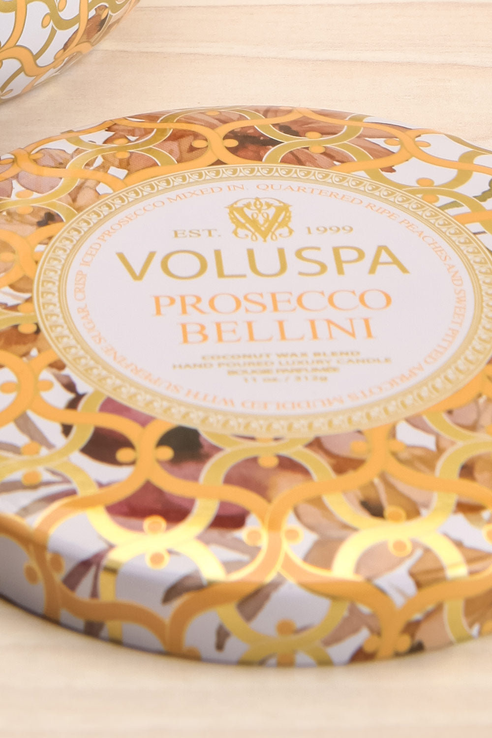 Maison Tin Candle Prosecco Bellini | La petite garçonne lid close-up