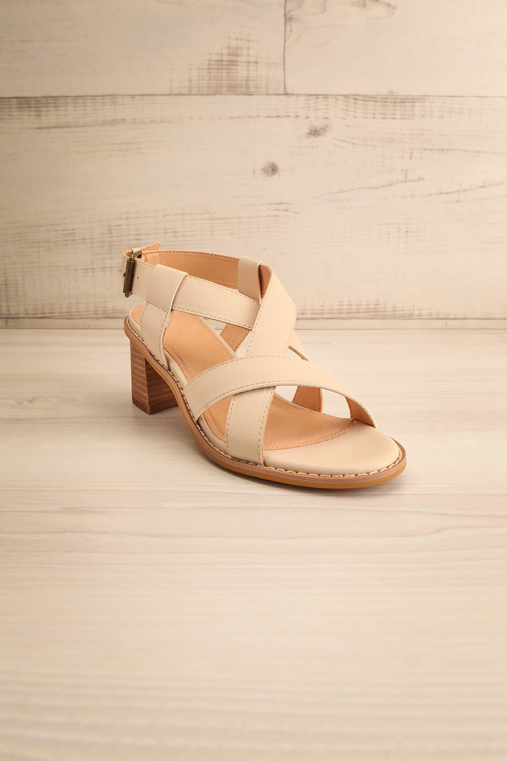 Puako Beige Block Heel Sandals | La petite garçonne front view