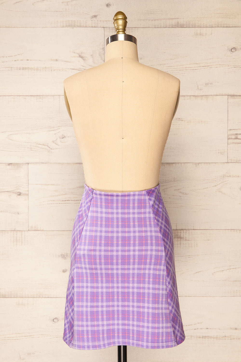 Pucisca Short A-Line Plaid Skirt | La petite garçonne back view