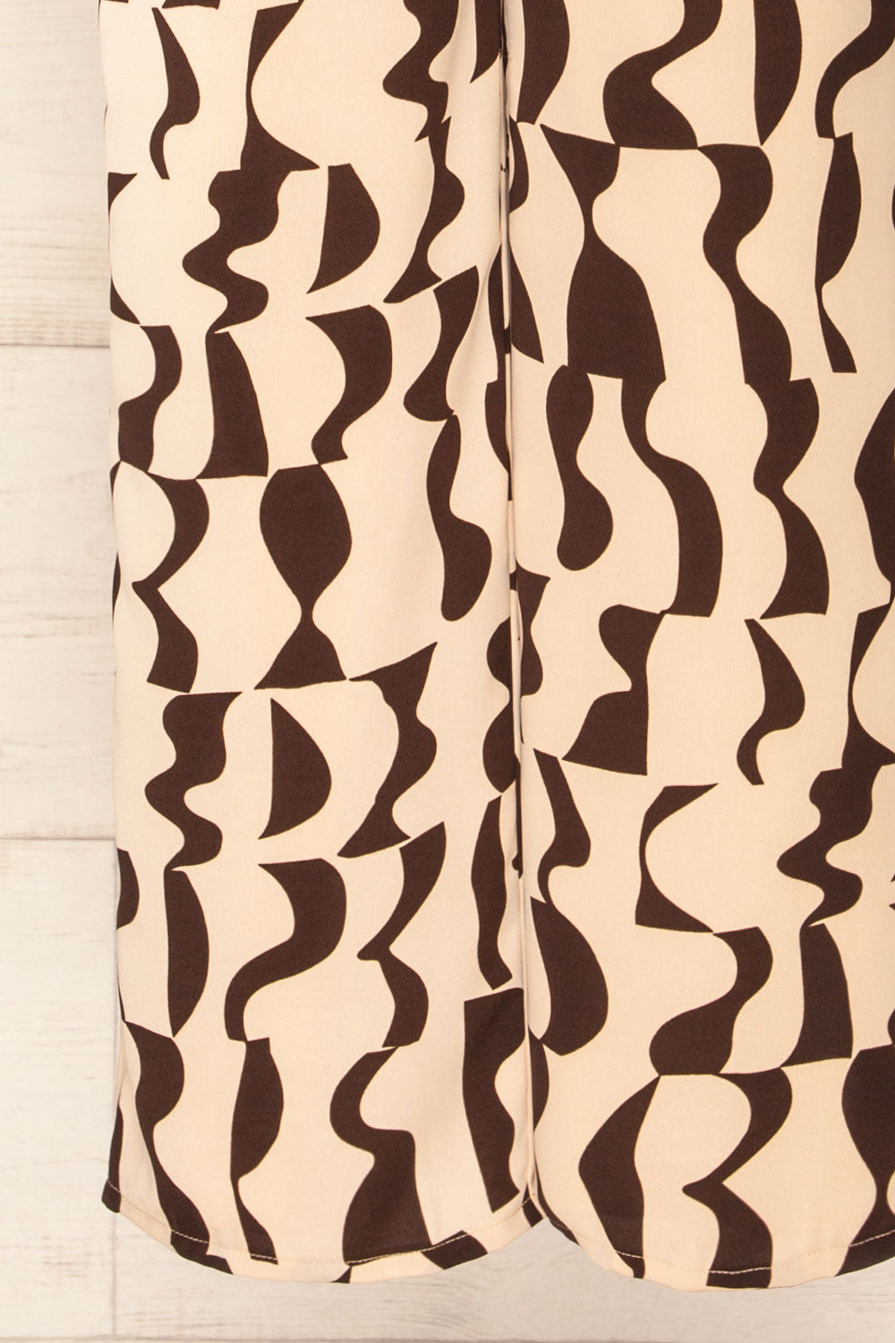 Puerto Wide Leg Chiffon Pants w/ Abstract Pattern | La petite garçonne bottom