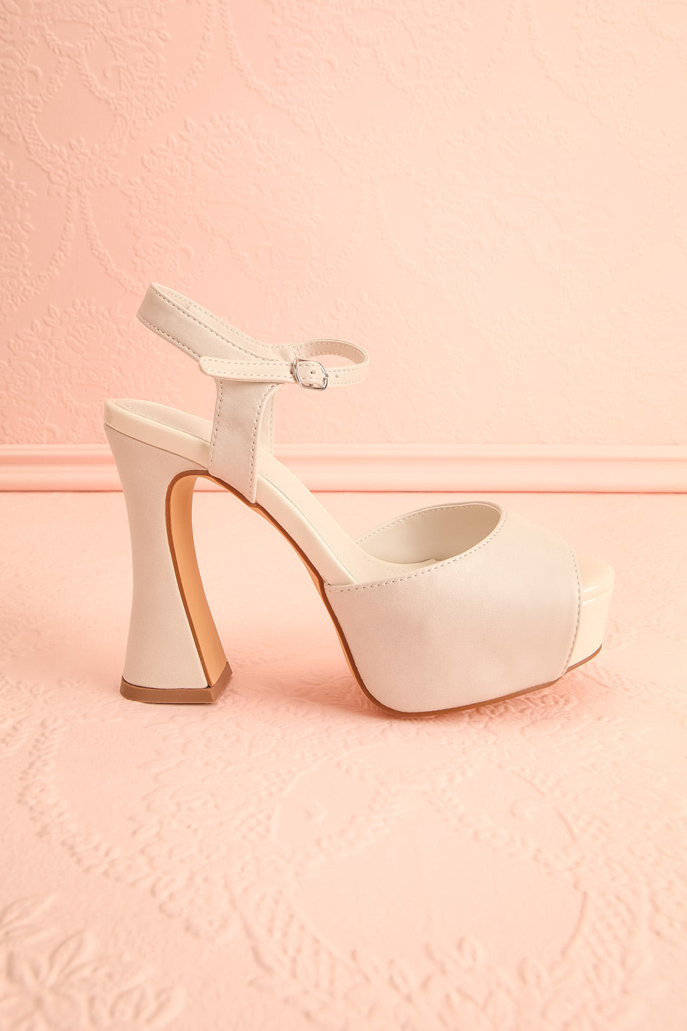 Quando Ivory Platform Heeled Sandals | La petite garçonne side view