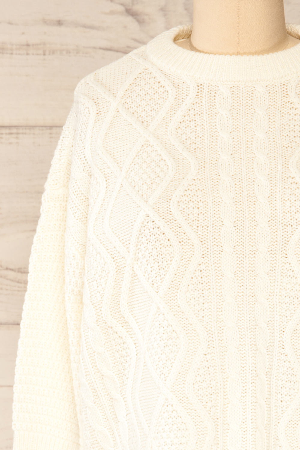 Randers Cream Knit 3/4 Sleeves Top | La petite garçonne front close-up