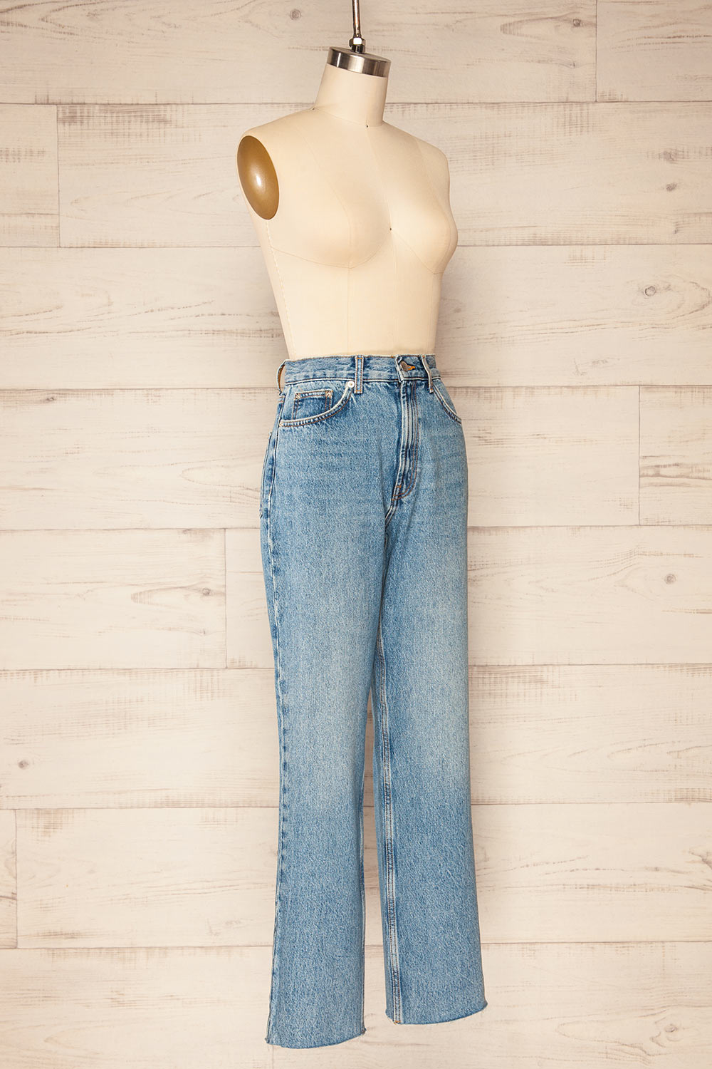 Rastoke High-Waisted Straight Leg Jeans | La petite garçonne side view