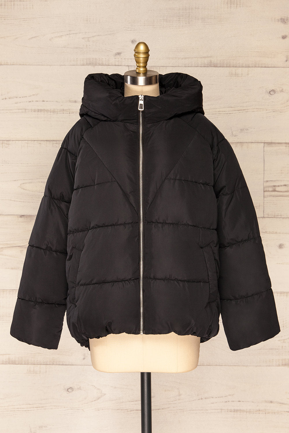 Reda Black Short Puffer Jacket | La petite garçonne front view
