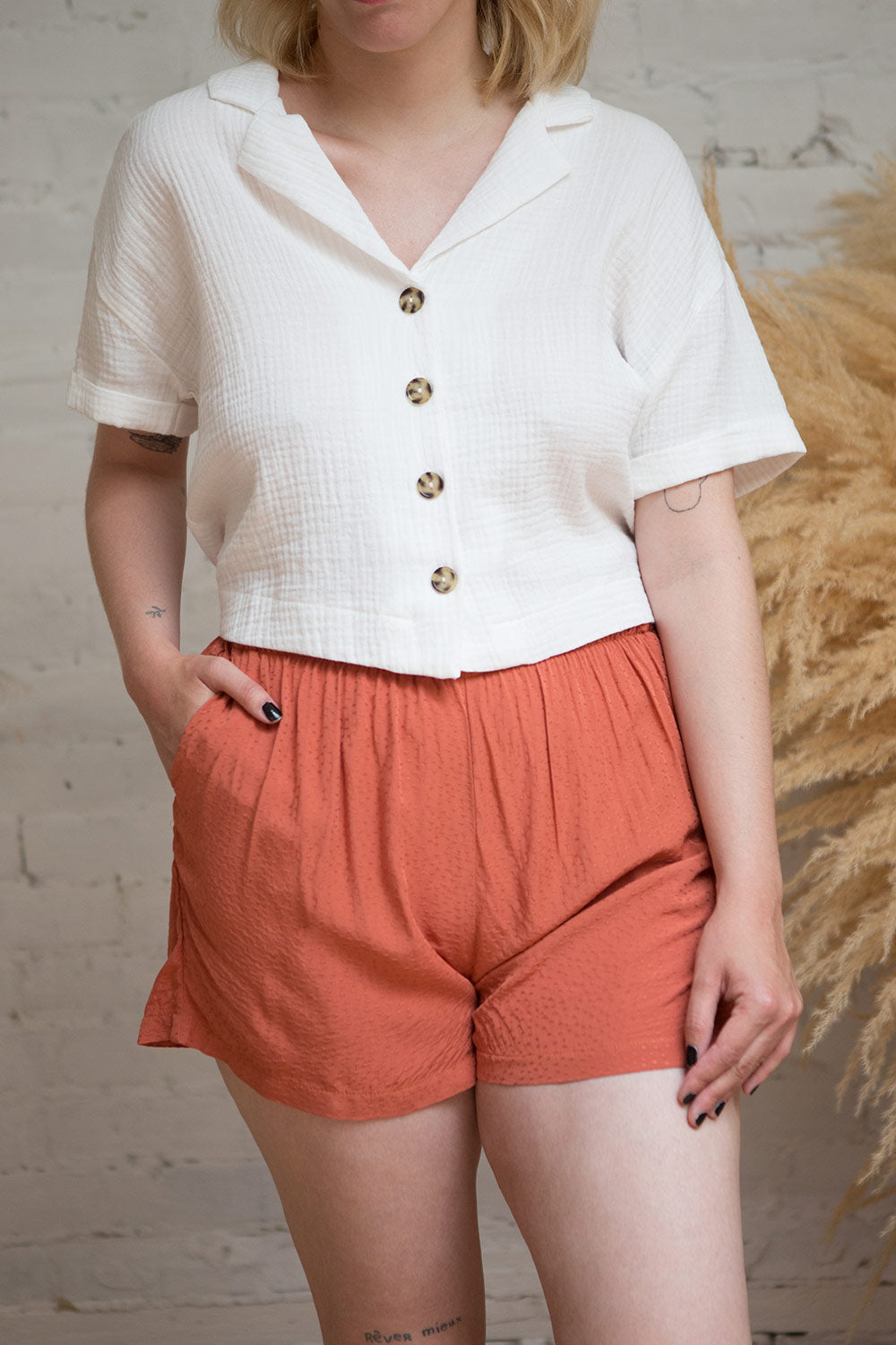 Riga Ivory Cropped Button-Up Blouse | La petite garçonne on model