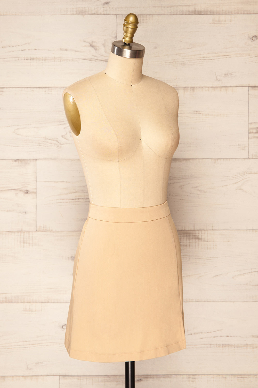 Rivas Beige Short Skirt with Slit | La petite garçonne side view