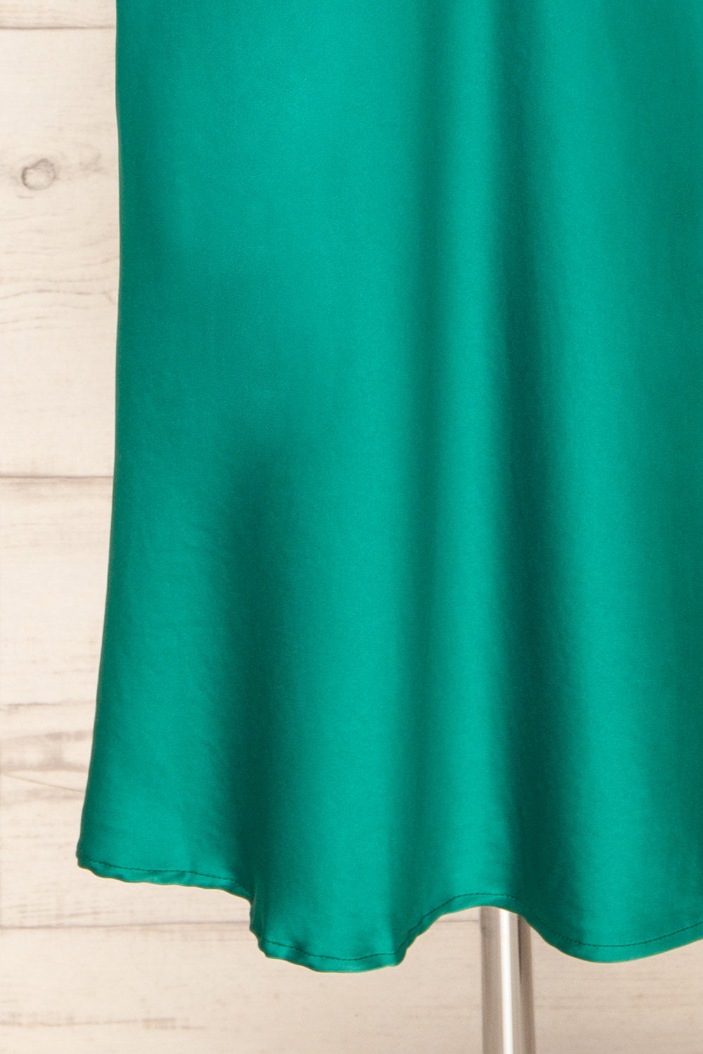 Rontie Green Maxi V-Neck Slip Dress | La petite garçonne details