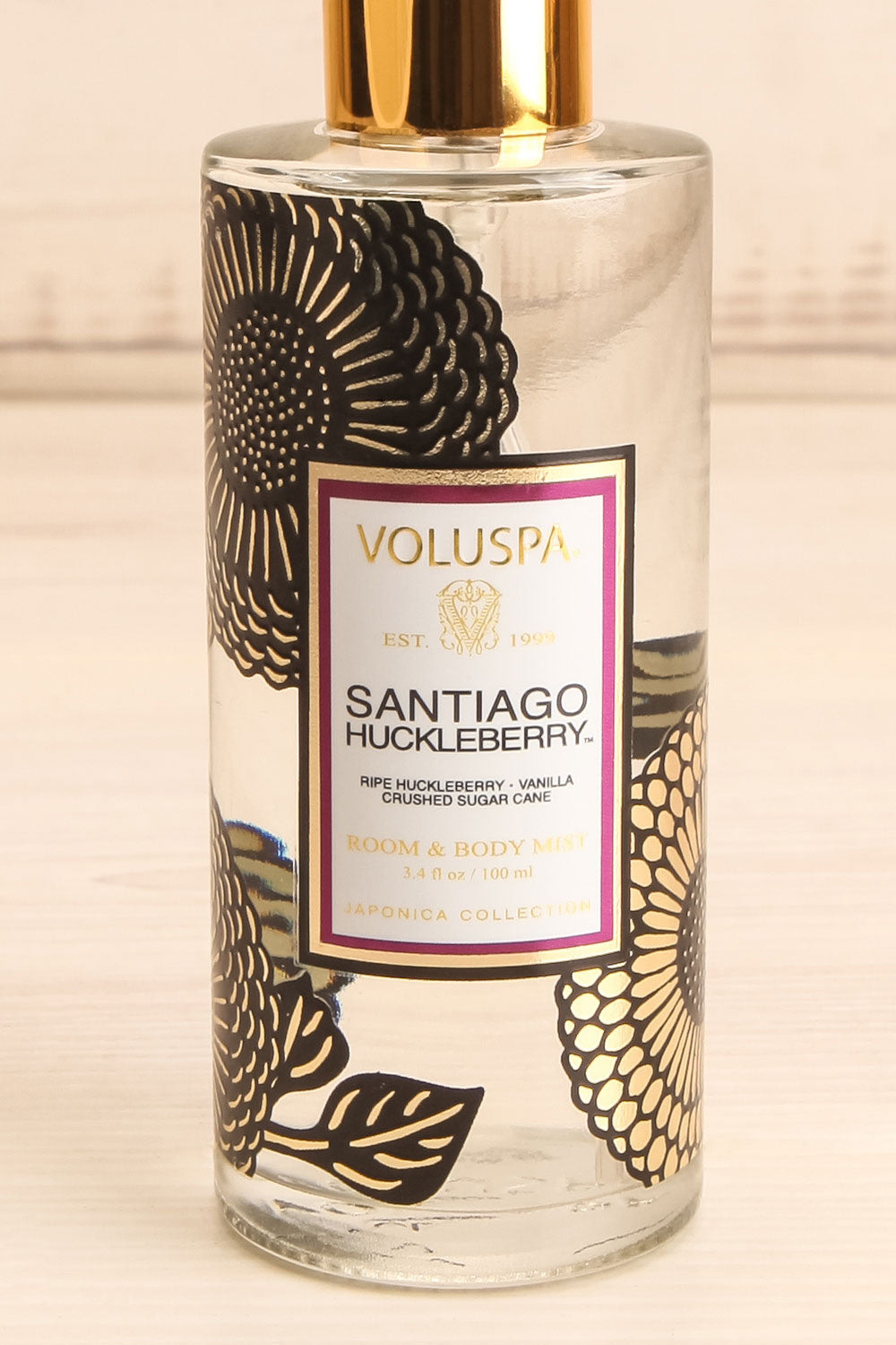 Room & Body Mist Santiago Huckleberry | La petite garçonne close-up