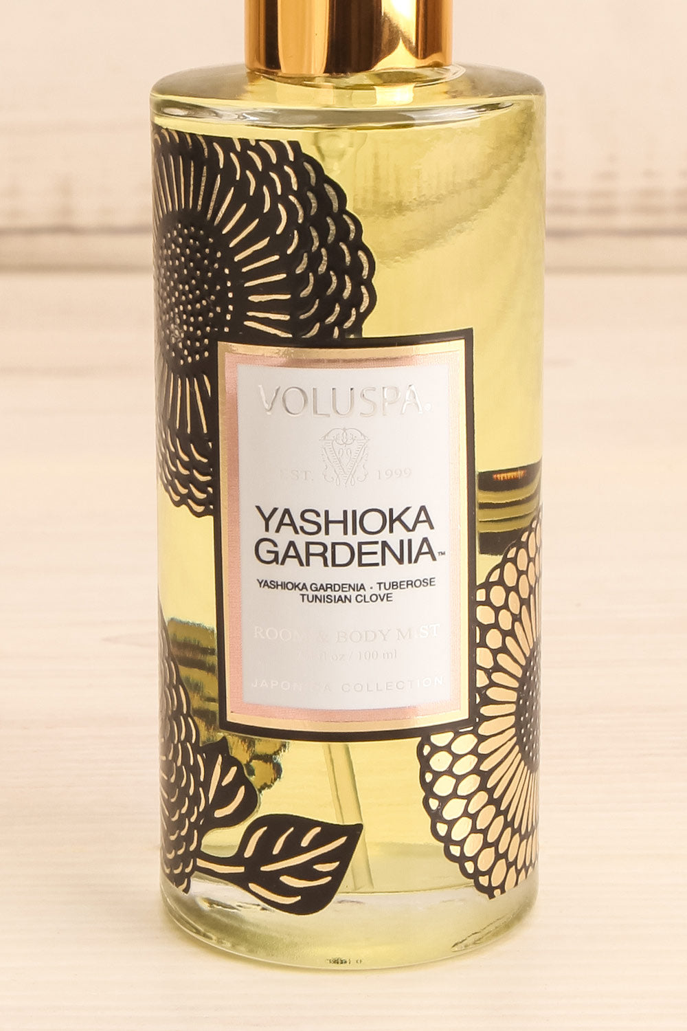 Room & Body Mist Yashioka Gardenia | La petite garçonne close-up