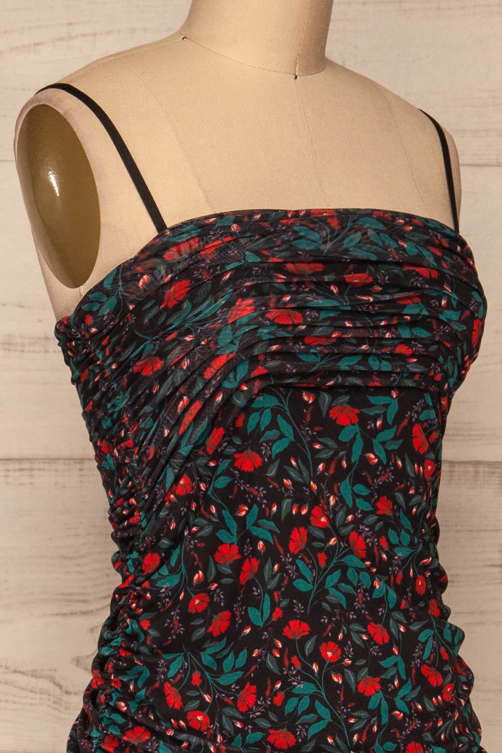 Rossano Black Floral Dress | Robe Fleurie | La Petite Garçonne side close-up