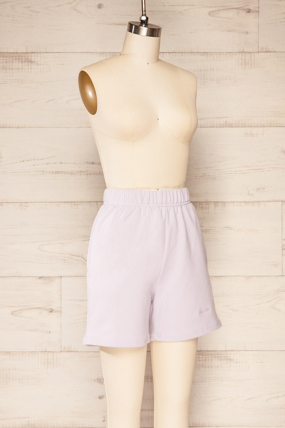Ruby Short Lilac Jogger Shorts w/ Side Pockets | La petite garçonne side view