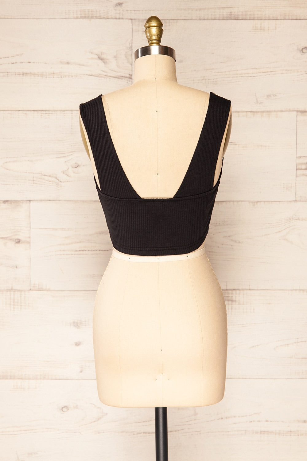 Sacz Black Large Straps Cropped Tank Top | La petite garçonne back view