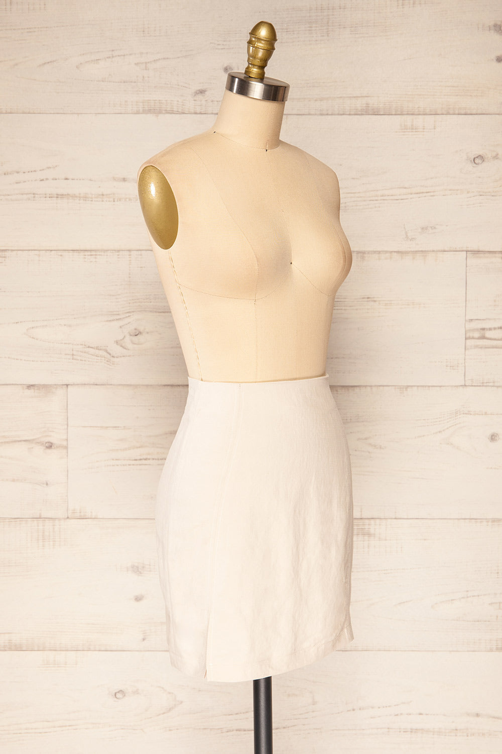 Sadye Beige Faux-Linen High-Waisted Skirt | La petite garçonne side view