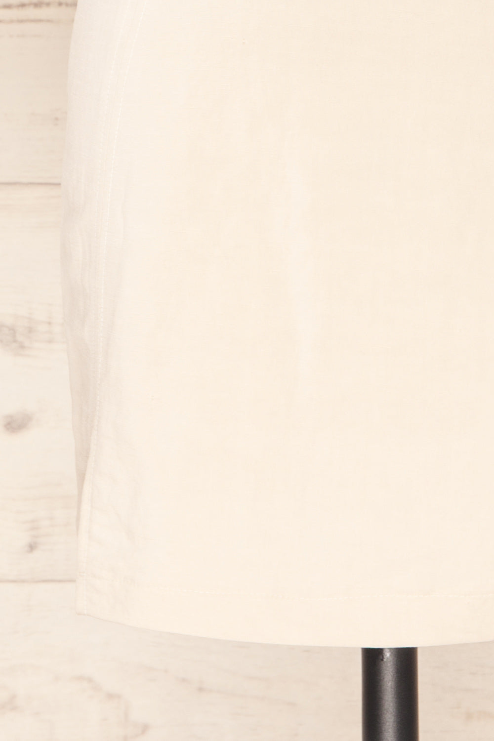 Sadye Beige Faux-Linen High-Waisted Skirt | La petite garçonne bottom