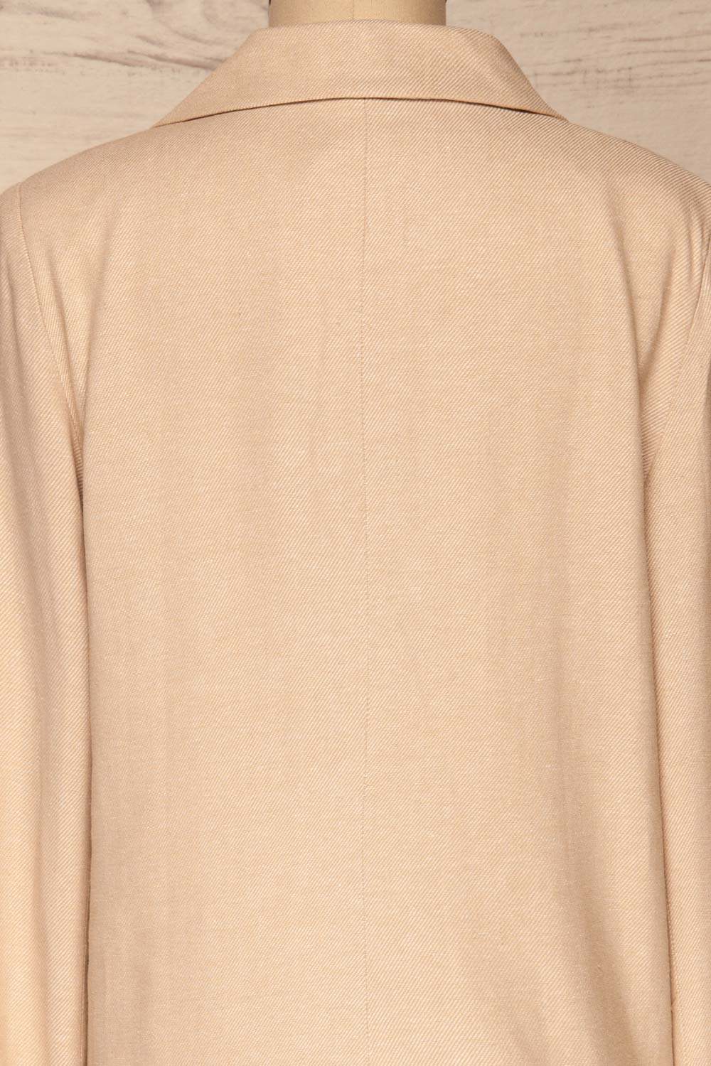 Samarate Beige Blazer | Veston Beige | La Petite Garçonne back close-up