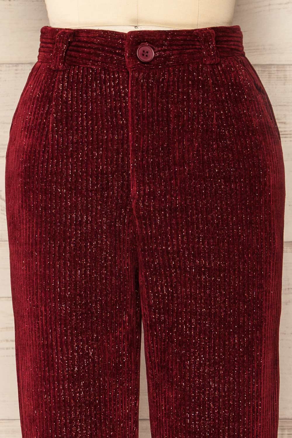 Sant-Boi Burgundy Shimmery Corduroy Pants | La petite garçonne front close-up