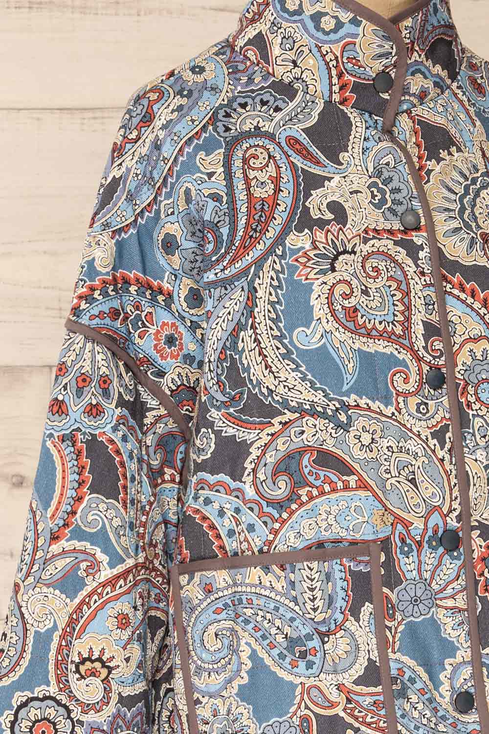 Santa Cruz Blue Quilted Paisley Denim Jacket | La petite garçonne side close-up