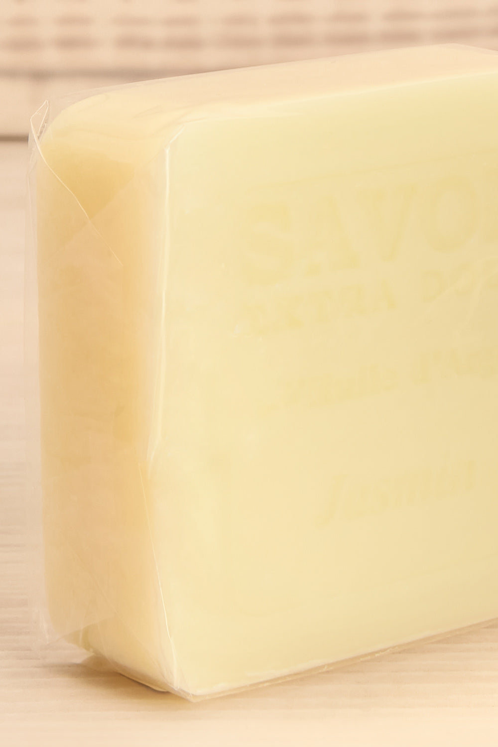 Savon à l'Huile d'Argan Jasmin Soap | La Petite Garçonne Chpt. 2 2