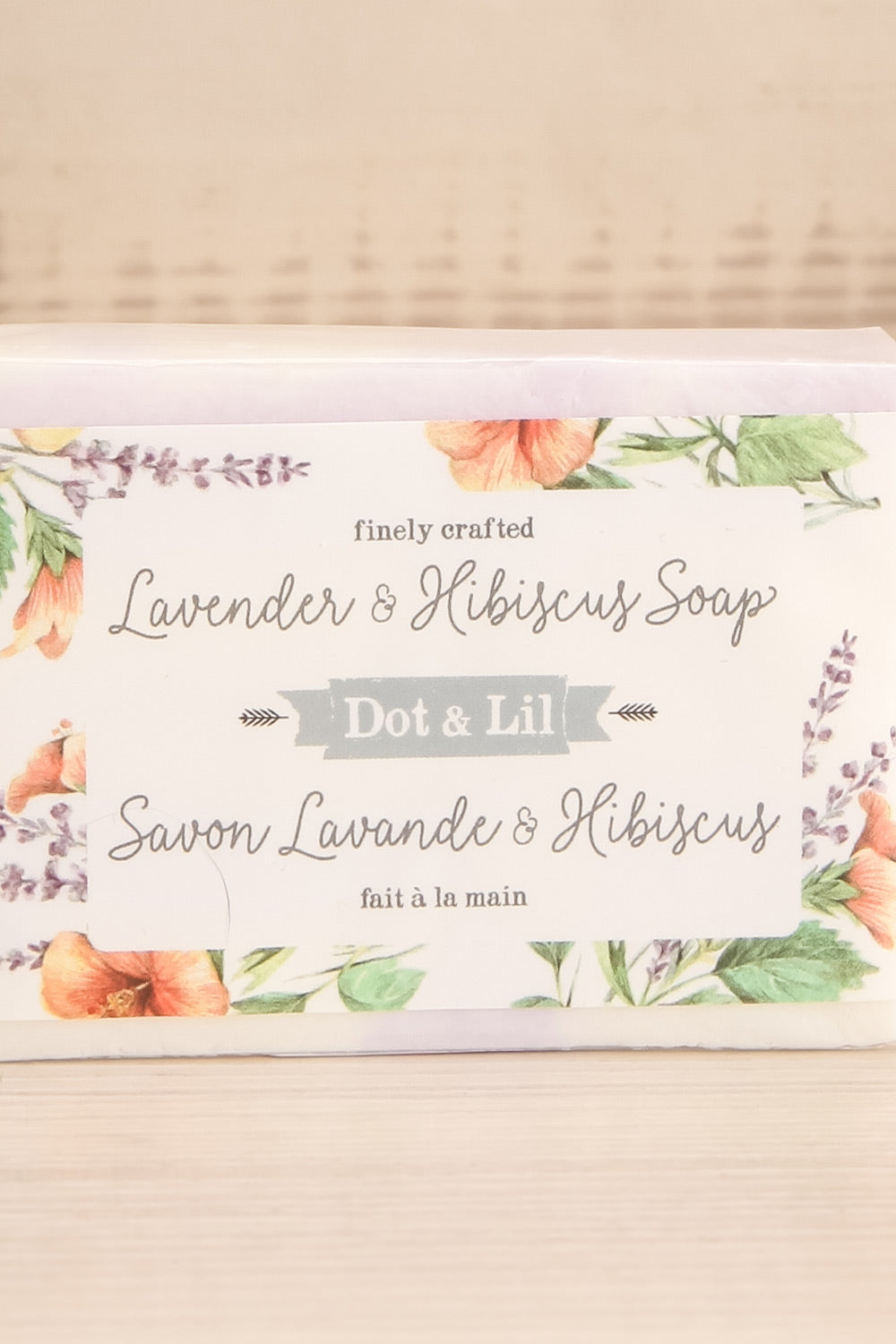 Savon Lavande et Hibiscus Lavender Hibiscus Soap | La petite garçonne logo close-up
