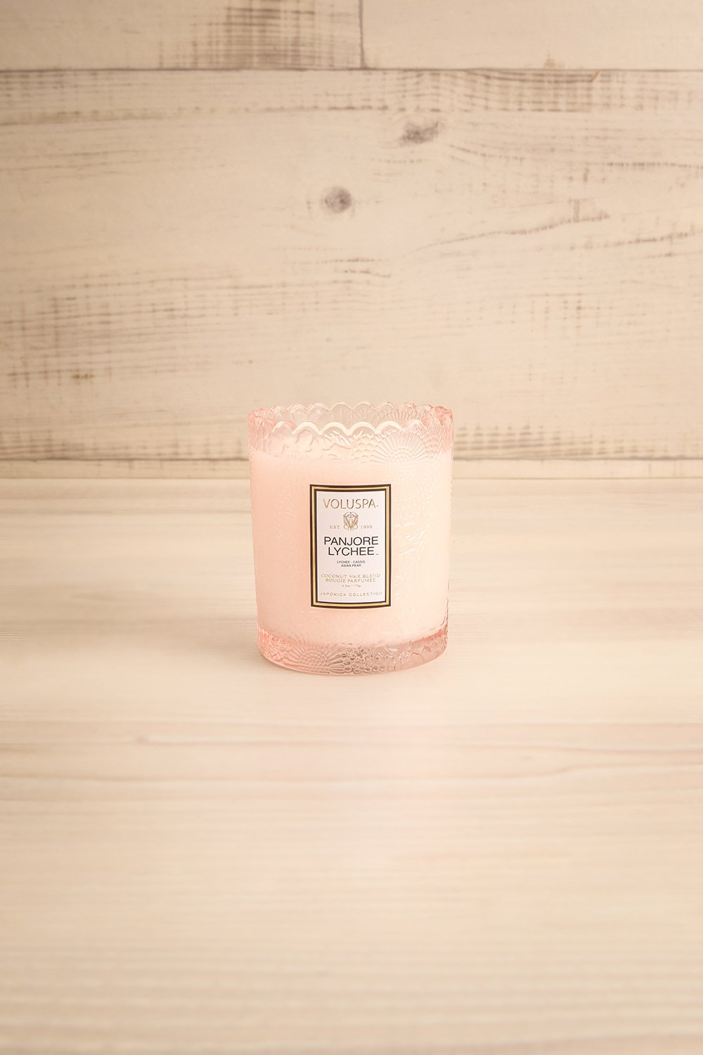 Scalloped Candle Lychee | Voluspa | La Petite Garçonne front