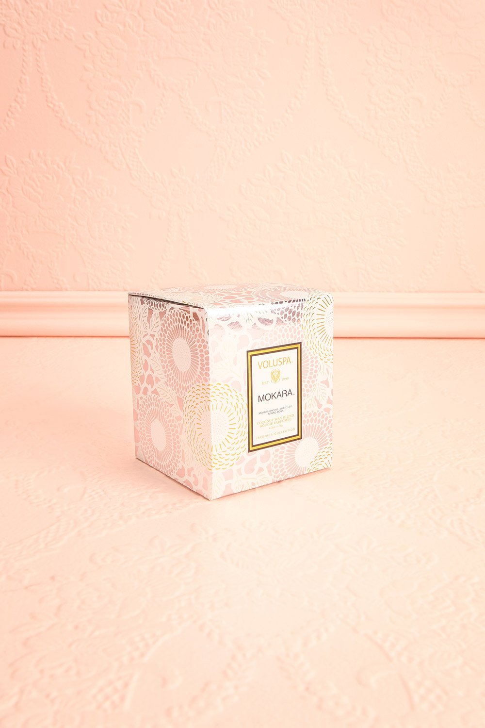 Scalloped Candle Mokara | La Petite Garçonne Chpt. 2 5