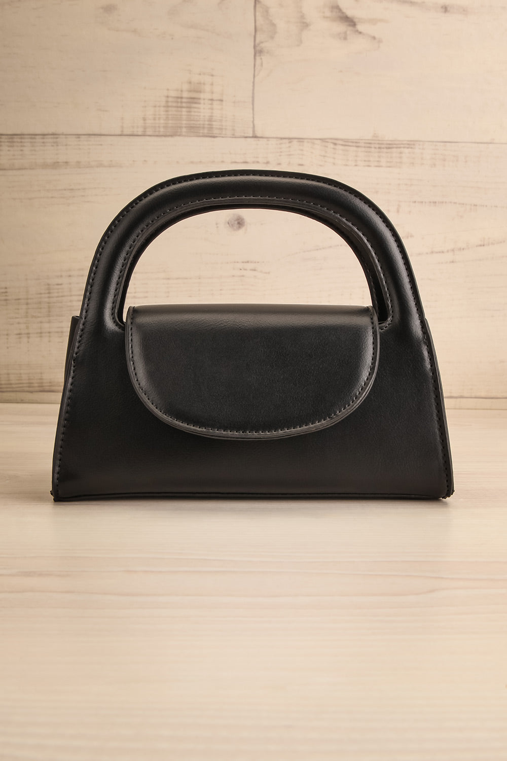 Scorpius Noir Small Handbag | La petite garçonne