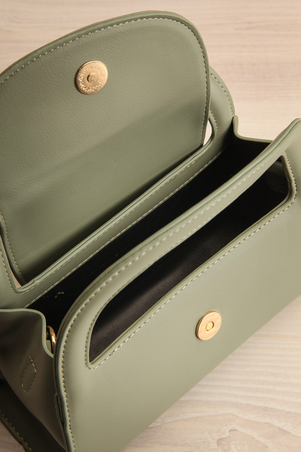 Scorpius Sauge Handbag w/ Removable Strap | La petite garçonne inside