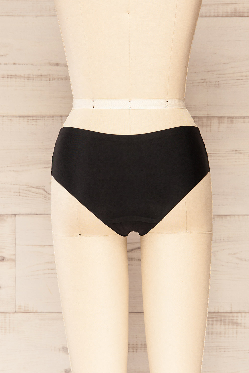 Set Hydra Pack of 3 Seamless Undies | La petite garçonne black back view