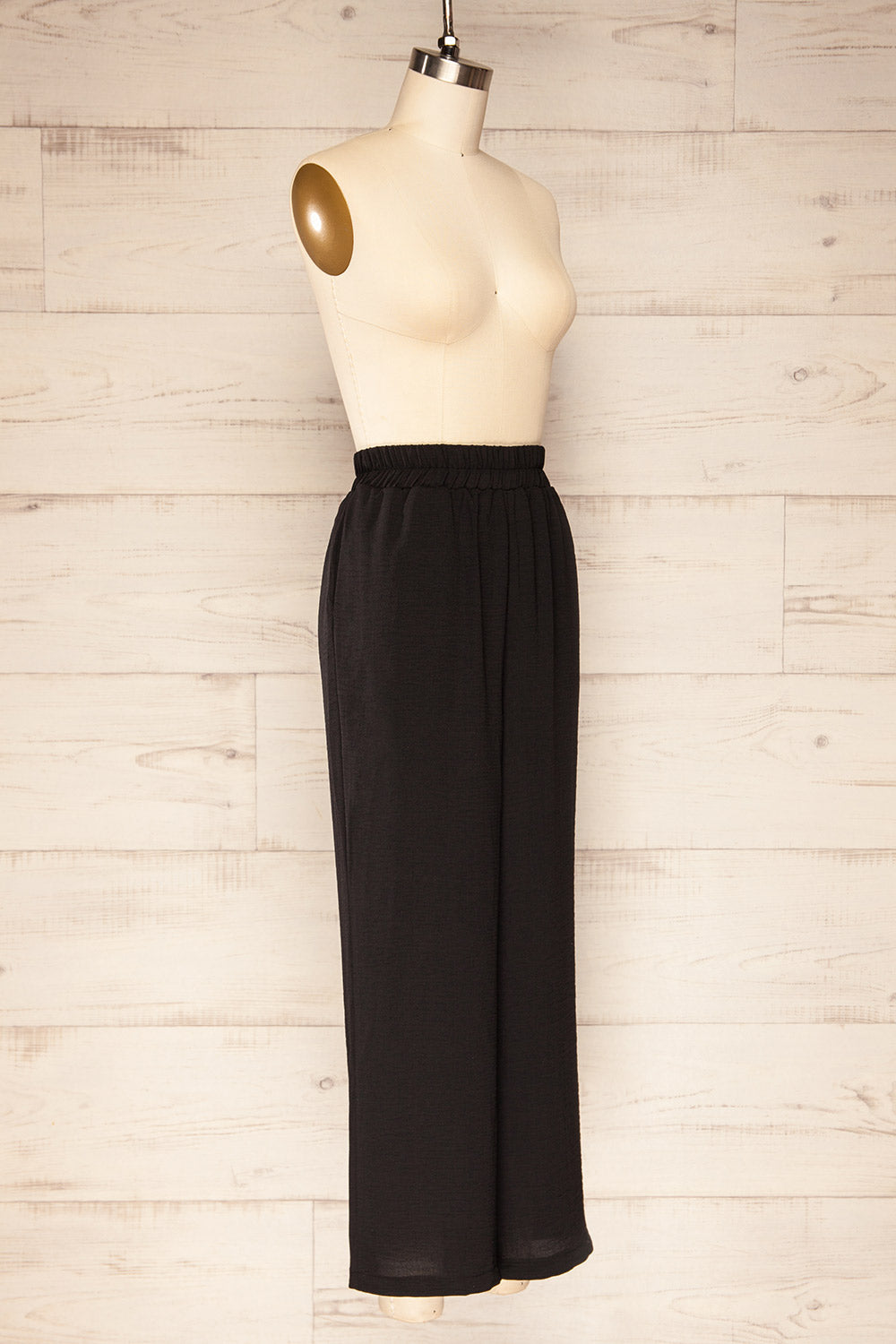 Set Iasi Black Crop Top & Pants Set | La petite garçonne side view